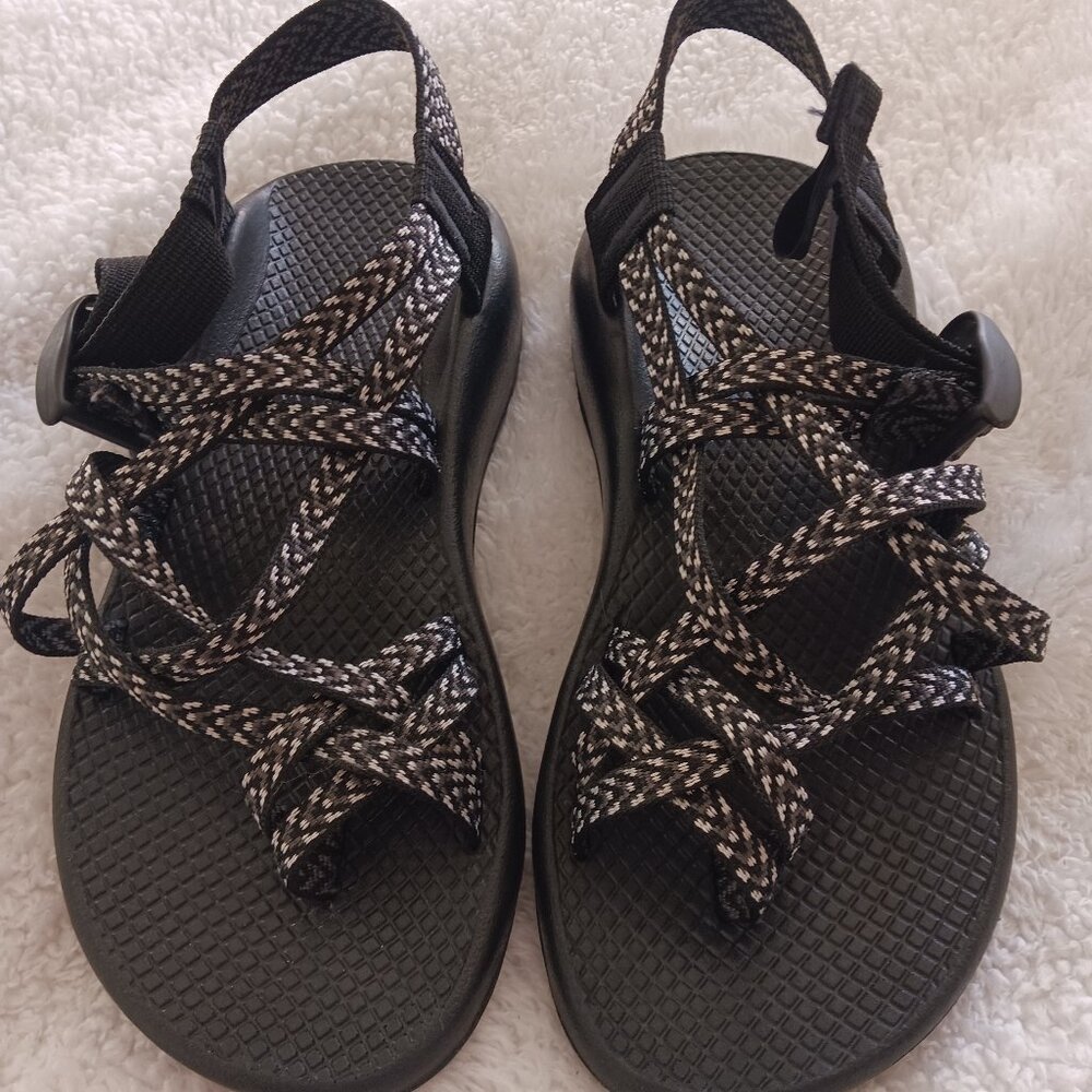 6-Chaco Women's Z/2 Classic Sandal
